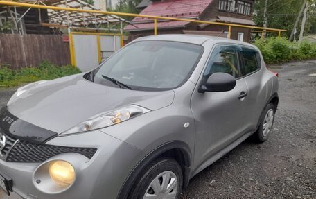 Nissan Juke II, 2013 год, 910 000 рублей, 7 фотография