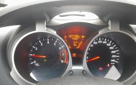 Nissan Juke II, 2013 год, 910 000 рублей, 9 фотография