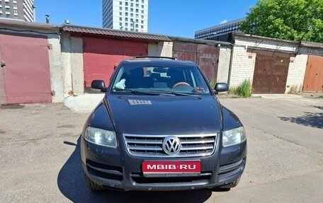 Volkswagen Touareg III, 2006 год, 800 000 рублей, 1 фотография