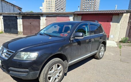 Volkswagen Touareg III, 2006 год, 800 000 рублей, 2 фотография