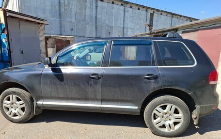 Volkswagen Touareg III, 2006 год, 800 000 рублей, 3 фотография