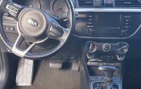 KIA Rio IV, 2017 год, 1 235 000 рублей, 6 фотография