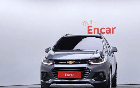 Chevrolet Trax, 2021 год, 1 213 000 рублей, 2 фотография