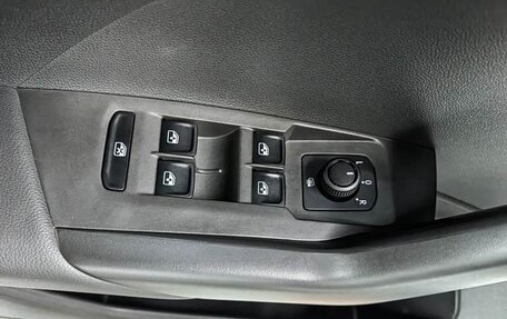 Volkswagen T-Cross I, 2022 год, 1 390 000 рублей, 11 фотография