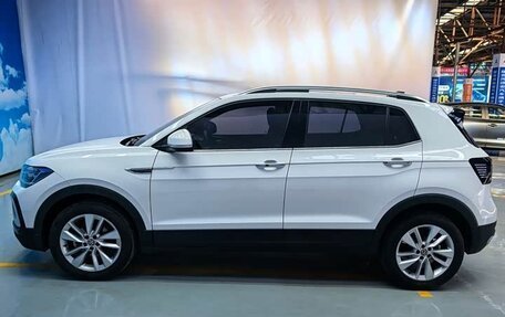 Volkswagen T-Cross I, 2022 год, 1 390 000 рублей, 9 фотография