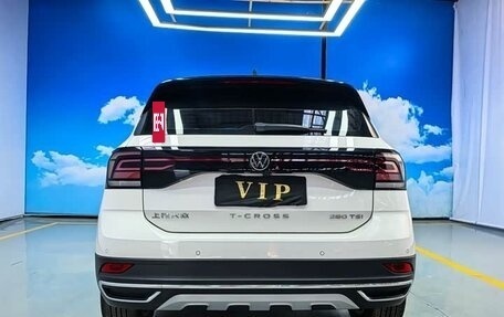 Volkswagen T-Cross I, 2022 год, 1 390 000 рублей, 5 фотография