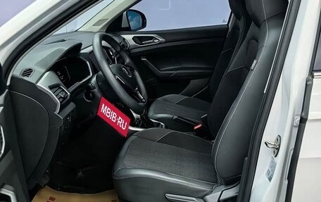 Volkswagen T-Cross I, 2022 год, 1 390 000 рублей, 16 фотография