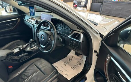 BMW 3 серия, 2017 год, 1 649 000 рублей, 10 фотография