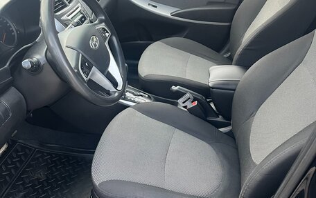 Hyundai Solaris II рестайлинг, 2012 год, 720 000 рублей, 9 фотография