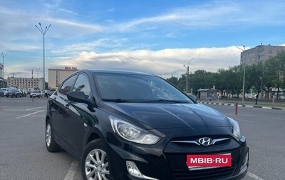 Hyundai Solaris II рестайлинг, 2012 год, 720 000 рублей, 1 фотография