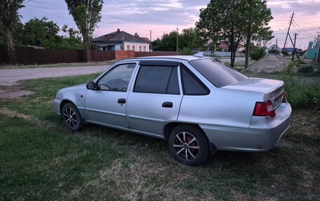 Daewoo Nexia I рестайлинг, 2012 год, 220 000 рублей, 3 фотография