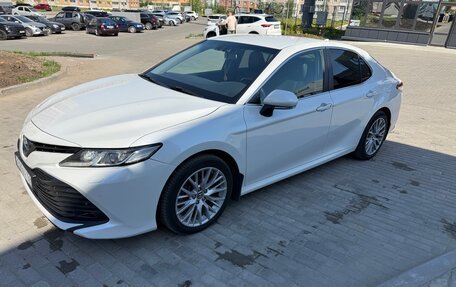 Toyota Camry, 2018 год, 2 500 000 рублей, 1 фотография
