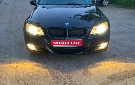 BMW 3 серия, 2011 год, 1 300 000 рублей, 5 фотография