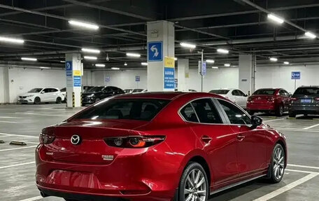 Mazda 3, 2023 год, 1 640 000 рублей, 4 фотография