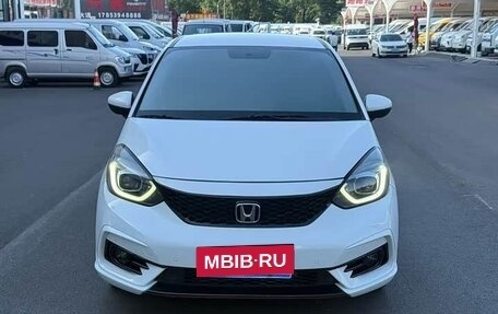 Honda Fit, 2022 год, 1 070 000 рублей, 2 фотография