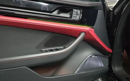 Porsche Panamera, 2025 год, 22 000 000 рублей, 6 фотография