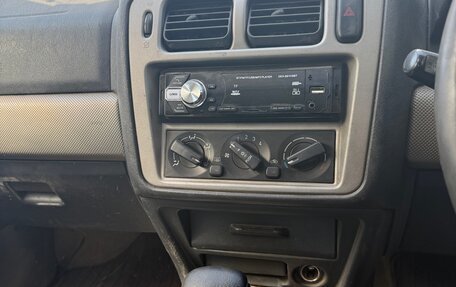 Mitsubishi Pajero iO, 1999 год, 190 000 рублей, 11 фотография