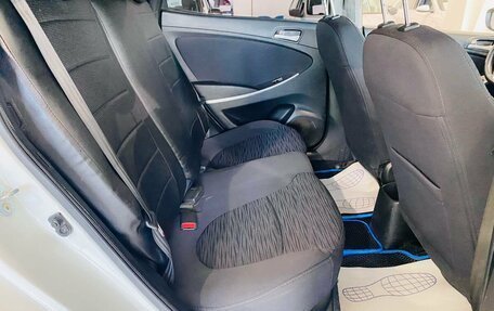 Hyundai Solaris II рестайлинг, 2015 год, 800 000 рублей, 22 фотография