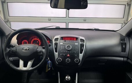 KIA cee'd I рестайлинг, 2011 год, 819 000 рублей, 12 фотография