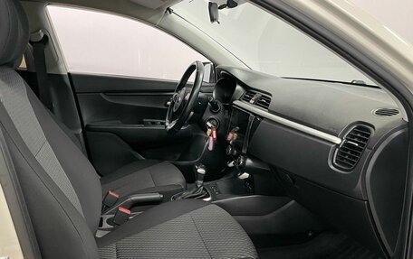 KIA Rio IV, 2018 год, 1 230 000 рублей, 9 фотография