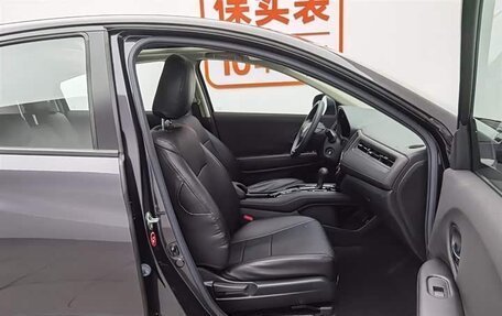 Honda Vezel, 2021 год, 1 300 000 рублей, 7 фотография