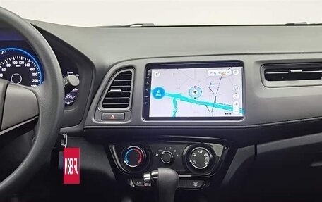 Honda Vezel, 2021 год, 1 300 000 рублей, 12 фотография