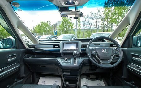 Honda Freed II, 2018 год, 1 699 000 рублей, 11 фотография