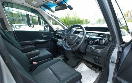 Honda Freed II, 2018 год, 1 699 000 рублей, 12 фотография