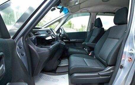 Honda Freed II, 2018 год, 1 699 000 рублей, 15 фотография