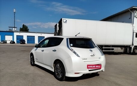 Nissan Leaf I, 2013 год, 1 299 000 рублей, 4 фотография