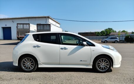 Nissan Leaf I, 2013 год, 1 299 000 рублей, 10 фотография