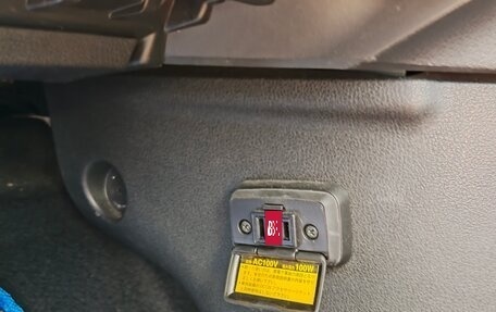 Nissan Leaf I, 2013 год, 1 299 000 рублей, 17 фотография