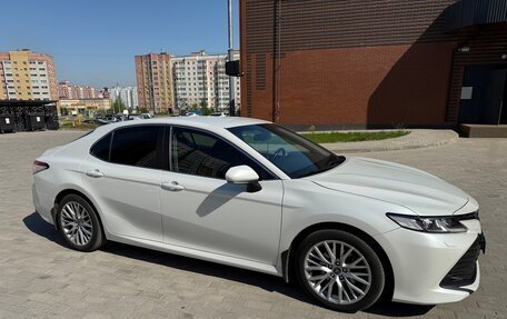 Toyota Camry, 2018 год, 2 500 000 рублей, 6 фотография