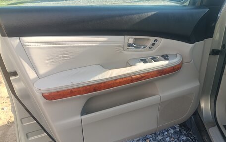 Lexus RX II рестайлинг, 2005 год, 1 400 000 рублей, 11 фотография