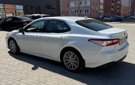 Toyota Camry, 2018 год, 2 500 000 рублей, 8 фотография