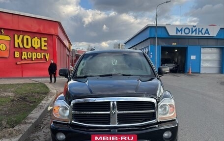 Dodge Durango II, 2004 год, 1 100 000 рублей, 5 фотография