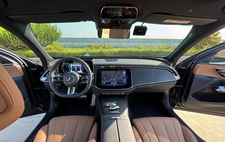 Mercedes-Benz E-Класс, 2025 год, 7 300 000 рублей, 6 фотография