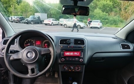 Volkswagen Polo VI (EU Market), 2010 год, 530 000 рублей, 19 фотография