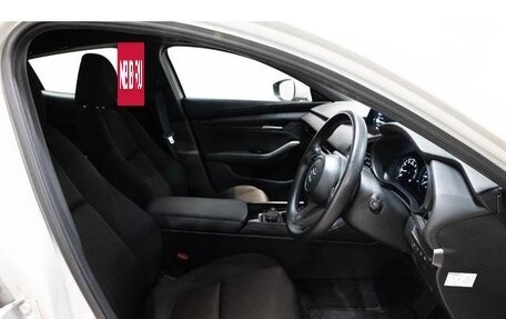 Mazda 3, 2022 год, 1 575 000 рублей, 23 фотография