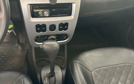 Renault Sandero I, 2012 год, 635 000 рублей, 17 фотография