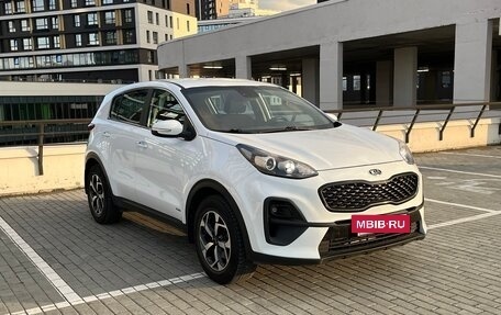 KIA Sportage IV рестайлинг, 2021 год, 2 190 000 рублей, 6 фотография
