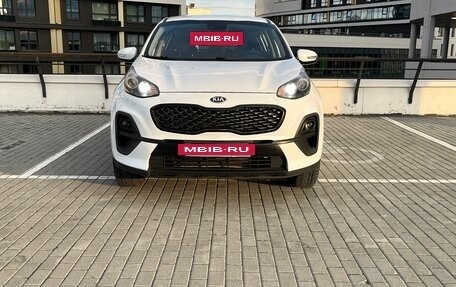KIA Sportage IV рестайлинг, 2021 год, 2 190 000 рублей, 3 фотография