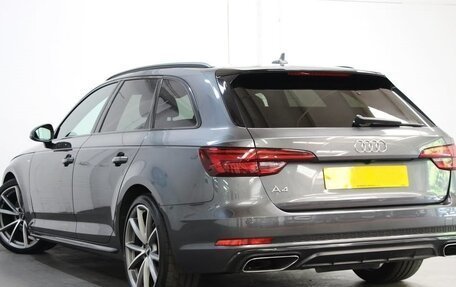 Audi A4, 2019 год, 1 960 000 рублей, 3 фотография