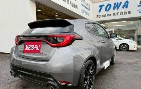 Toyota Yaris, 2025 год, 4 900 000 рублей, 6 фотография