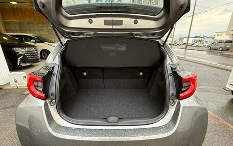 Toyota Yaris, 2025 год, 4 900 000 рублей, 24 фотография