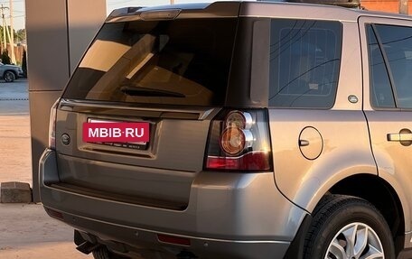 Land Rover Freelander II рестайлинг 2, 2013 год, 1 810 000 рублей, 14 фотография
