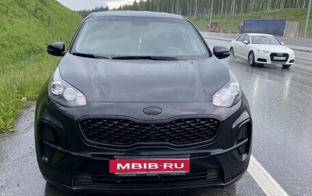 KIA Sportage IV рестайлинг, 2018 год, 2 070 000 рублей, 2 фотография