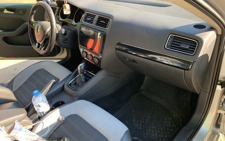 Volkswagen Jetta VI, 2014 год, 1 200 000 рублей, 7 фотография