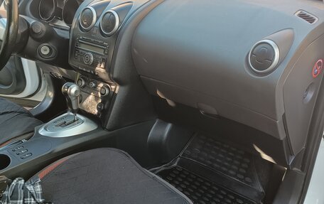 Nissan Qashqai, 2008 год, 900 000 рублей, 2 фотография