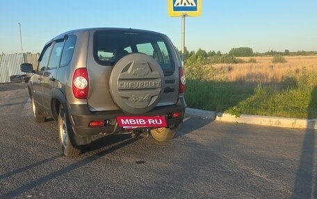 Chevrolet Niva I рестайлинг, 2016 год, 780 000 рублей, 3 фотография